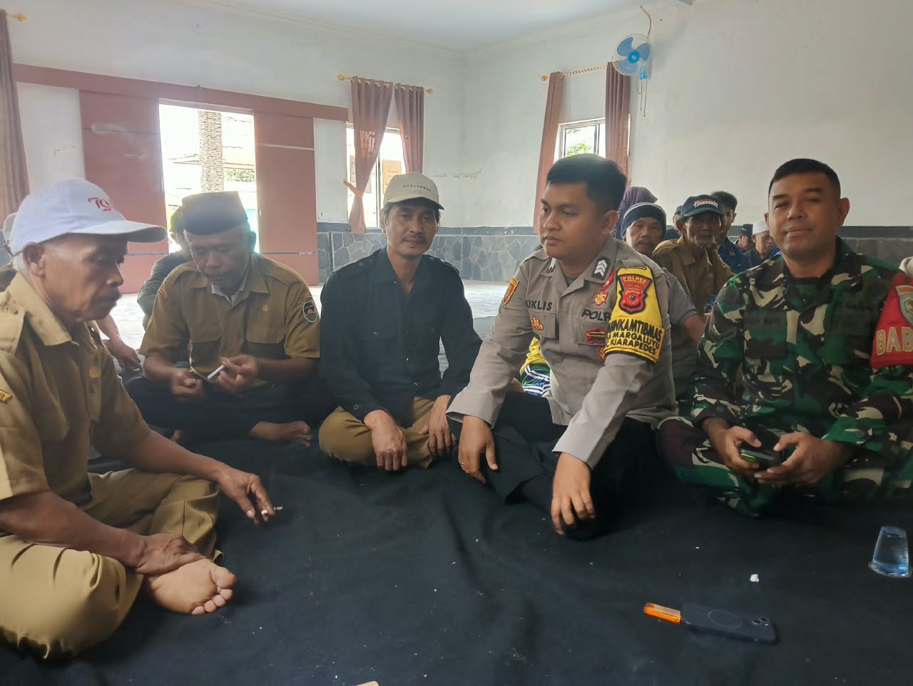 Bhabinkamtibmas Margaluyu Aktif Sambangi Warga, Perkuat Kamtibmas dan Cegah Potensi Konflik