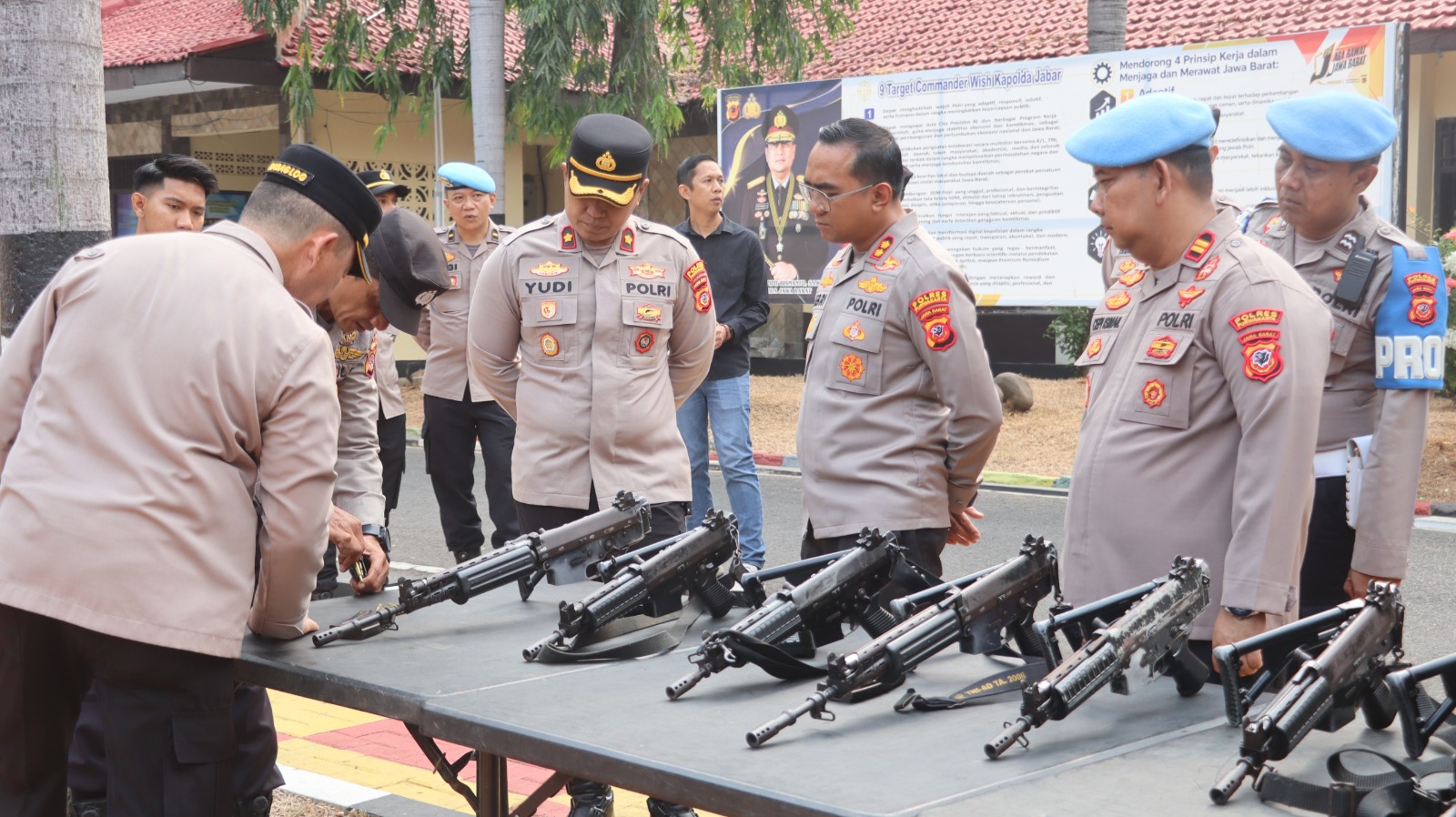 Pastikan Senpi Dinas Tertib dan Terawasi, Propam Polres Purwakarta Gelar Pemeriksaan Berkala