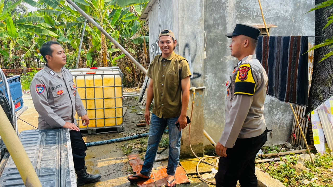Patroli Dialogis, Polsek Plered Sampaikan Imbauan Kamtibmas Ke Masyarakat