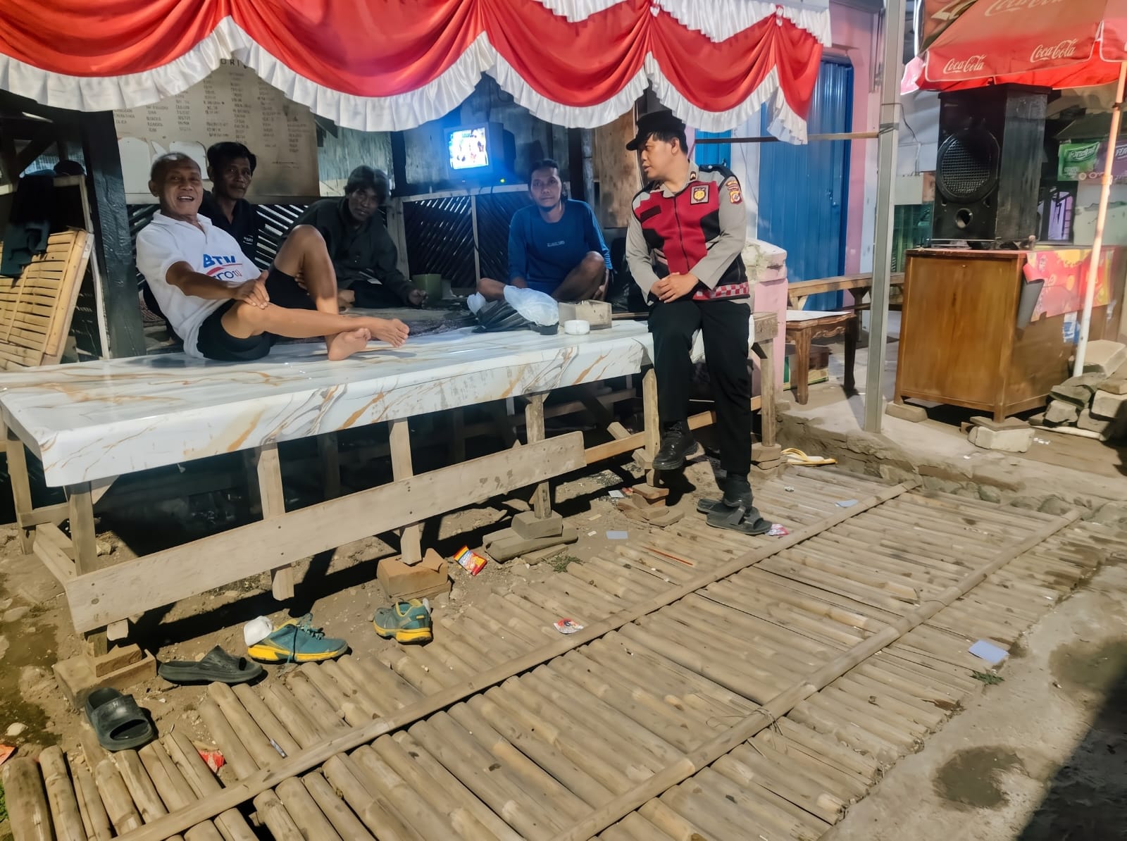 Cegah Kejahatan Malam Hari, Polsek Purwakarta Kota Intensifkan Blue Light Patrol