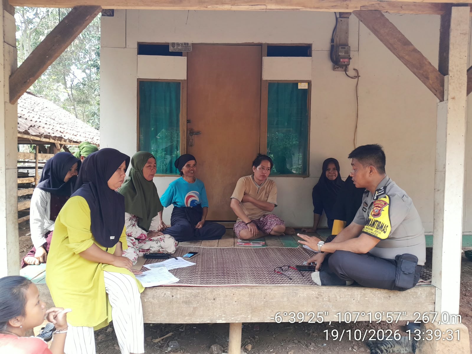 Polsek Plered Ajak Emak-emak Ikut Jaga Lingkungan Tetap Aman
