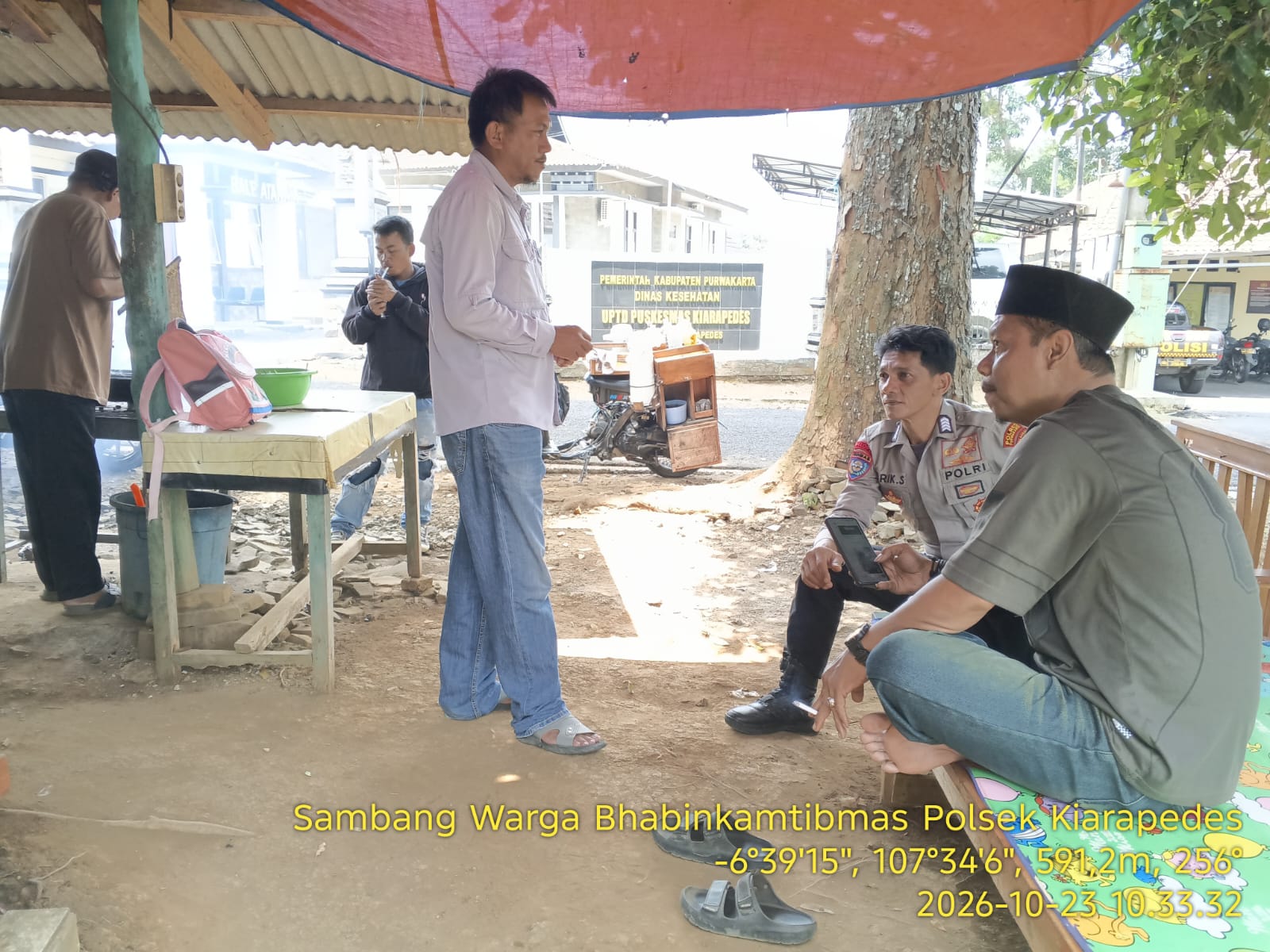 Pak Bhabin Datang Bukan Cuma untuk Menyapa, tapi Juga Mengajak Warga Saling Peduli