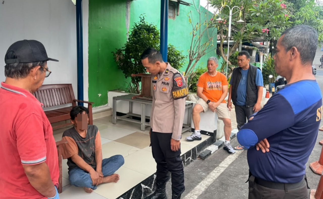 Polsek Purwakarta Kota Amankan Warga yang Masuk ke Pekarangan Rumah dengan Memanjat Pagar
