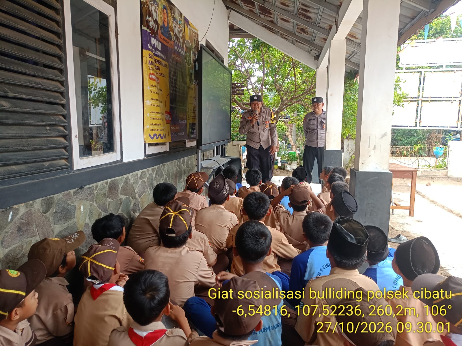 Cegah Perundungan di Kalangan Pelajar, Polsek Cibatu Edukasi Siswa tentang Bahaya Bullying