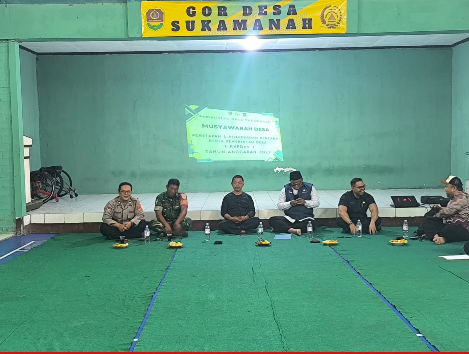 Bhabinkamtibmas Hadiri Musdes Penetapan RKPDes Tahun Anggaran 2027 di Desa Sukamanah