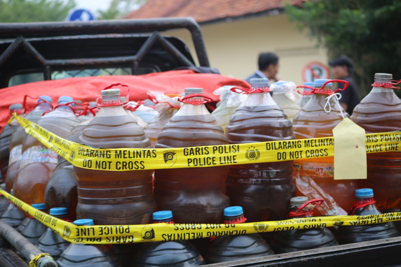 Polres Purwakarta Ungkap Dugaan Penyelewengan Solar Subsidi, 1.110 Liter Diamankan