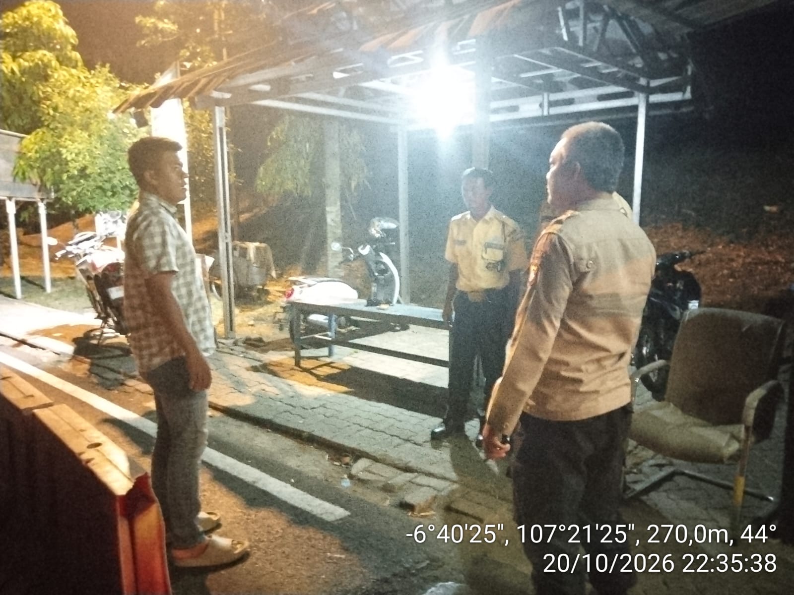Upaya Jaga Rawat Jawa Barat, Polsek Plered Tingkatkan Patroli Malam Ke Seluruh Wilayah
