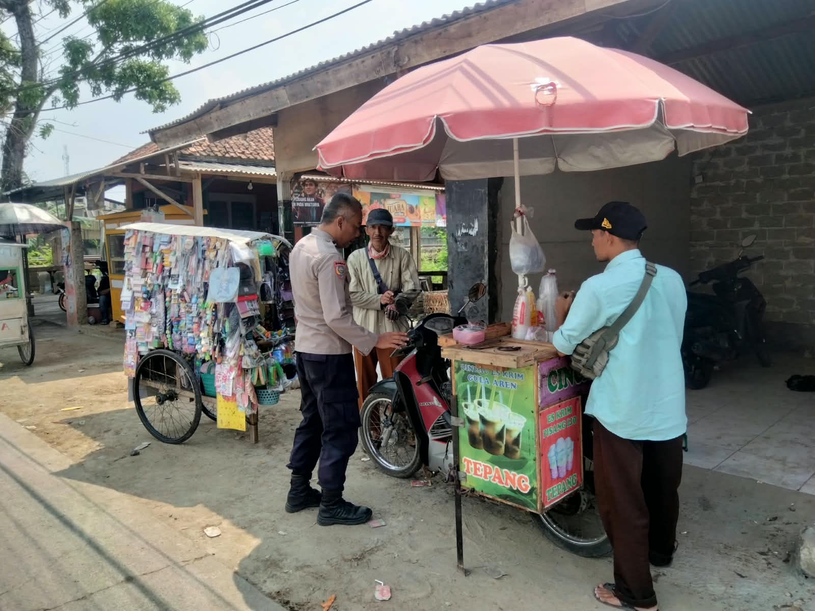 Hadirkan Polri Yang Humanis, Polsek Plered Gelar Patroli KRYD
