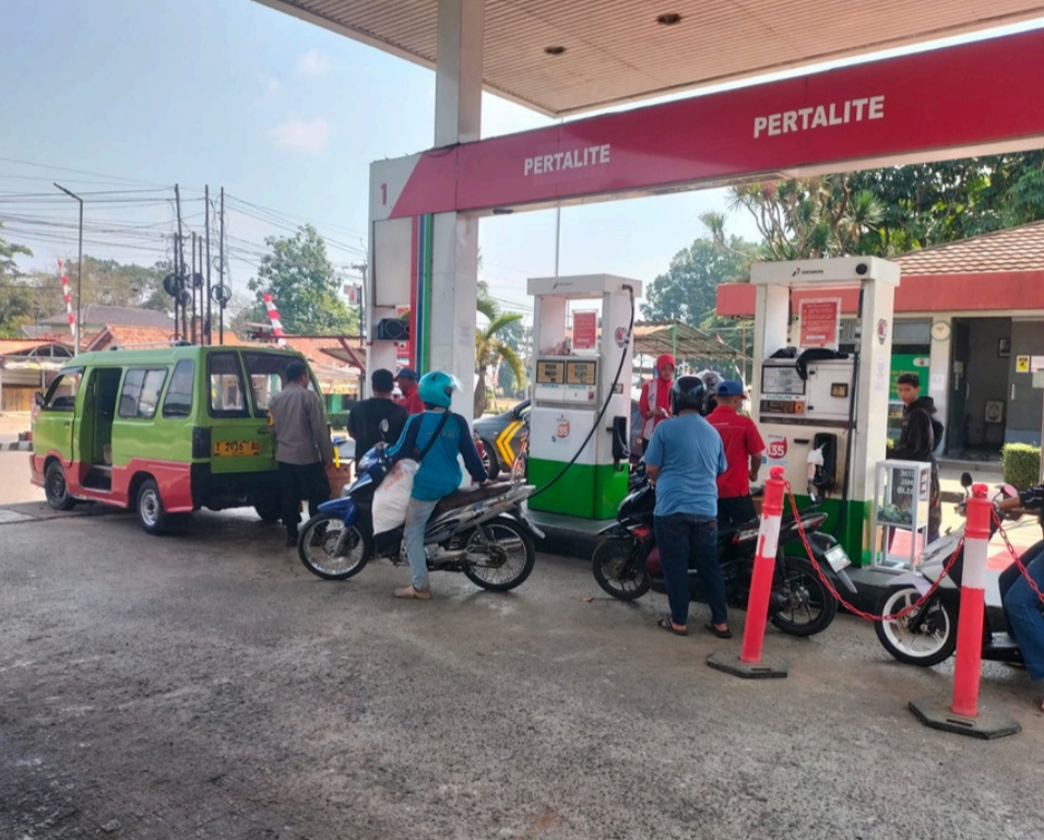Patroli Siang Polsek Darangdan Sasar Titik Aktivitas Warga, Cegah Gangguan Kamtibmas