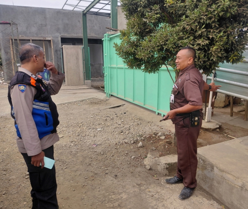 Polsek Darangdan Laksanakan KRYD, Sasar Security PT Musa Farm untuk Antisipasi C3