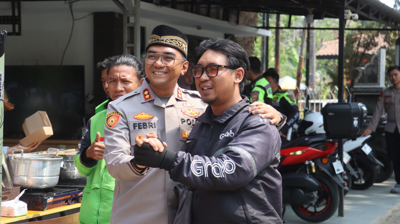 Ngariung Bareng Ojol, Kapolres Purwakarta Bangun Kedekatan dengan Masyarakat Lewat Suasana Hangat dan Akrab